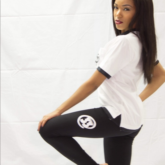 Meet your Posher, Stevie G. - Picture 3 of 8